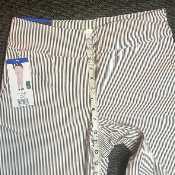NWT S.C.&CO Striped Slim Leg Stretch Pants Medium sz 10 - Picture 6 of 12